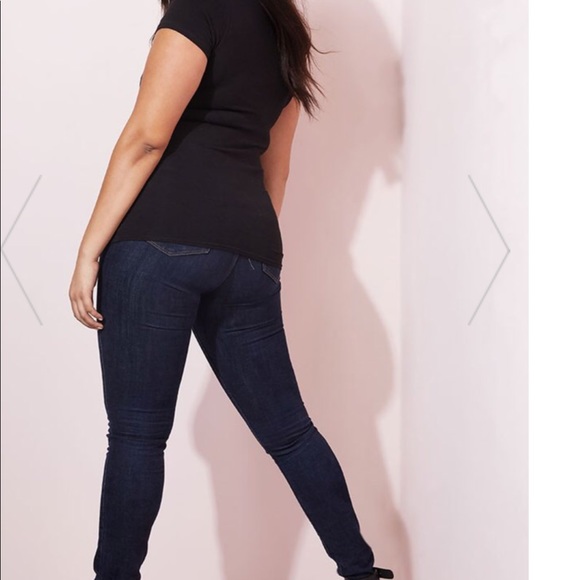 NWT Catching Some Rays T-Shirt - Picture 3 of 4